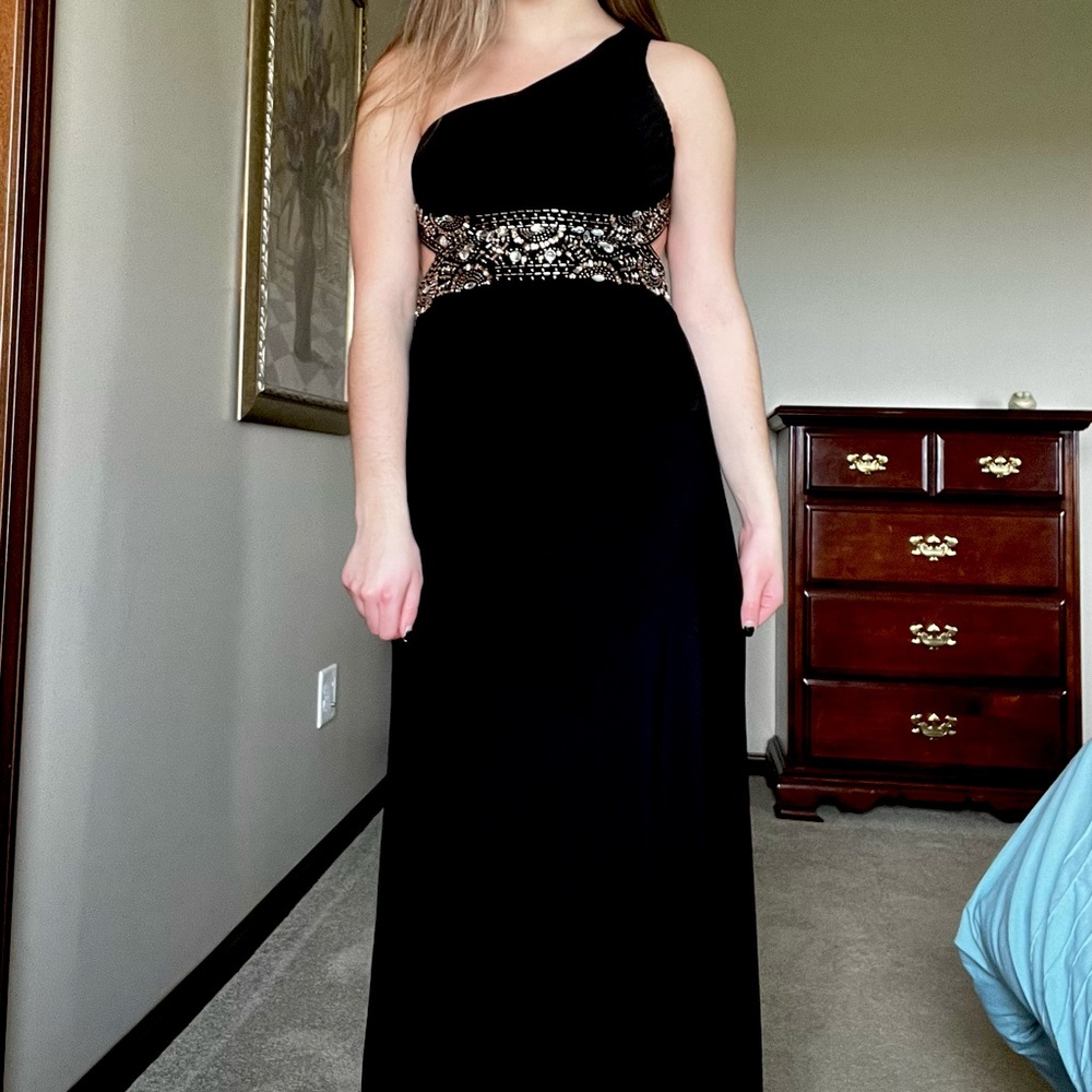 Black One Shoulder Blondie Nites Formal Prom Dress Size 7